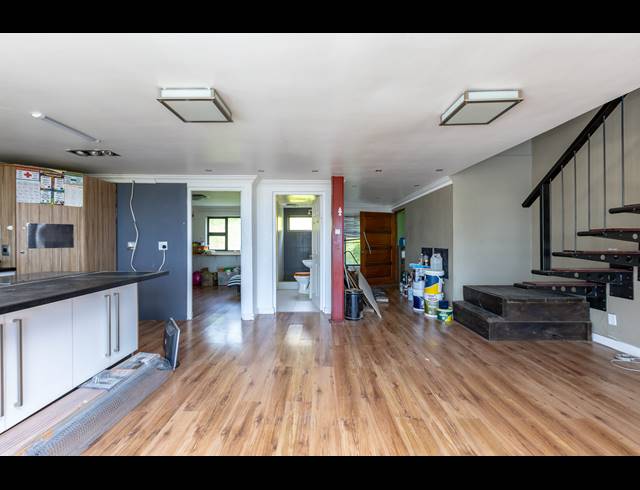 8 BEDROOM HOUSE FOR SALE IN BO KAAP